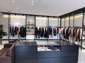 服裝落地架報價與廠家選擇指南 鞋帽陳列解決方案